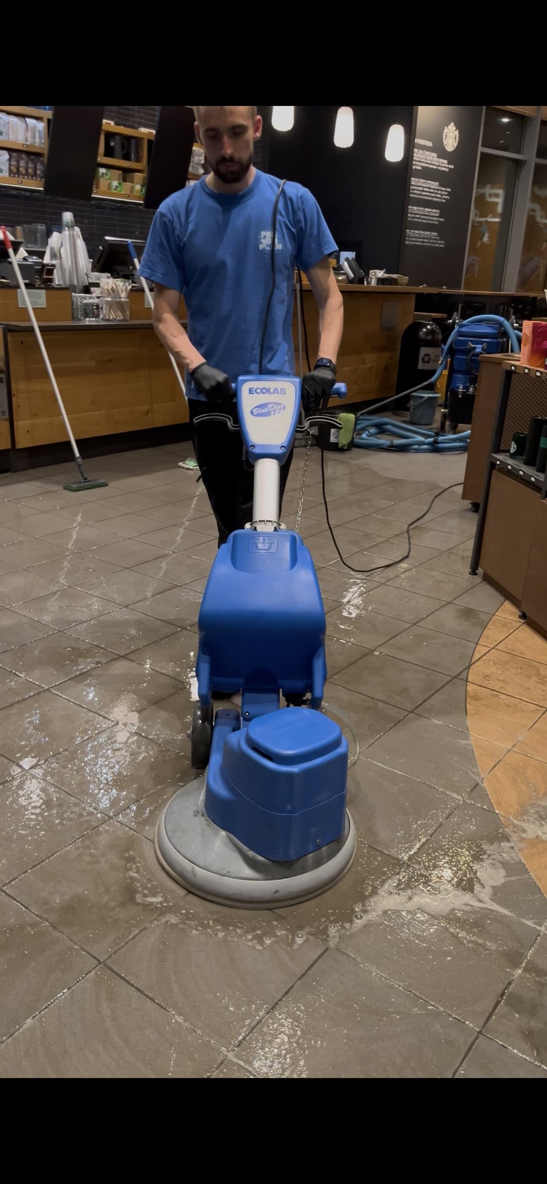 Maszynowe Czyszczenie Posadzek